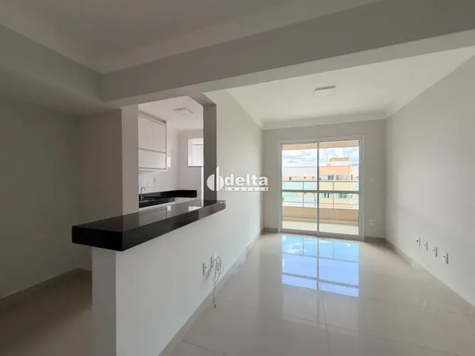 Apartamento com 2 quartos sendo 1 suíte disponível para locação no bairro Santa Mônica em