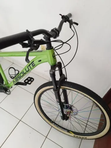 Bike absolute com peças Shimano