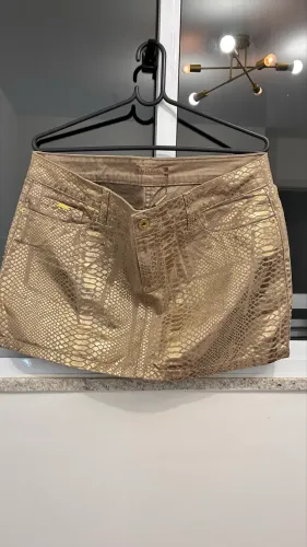 saia le lis blanc 42 com detalhes dourados