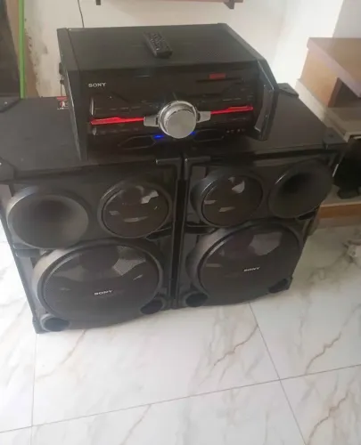 SOM SONY SH2000