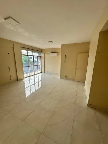 Alugo Apto Semi-Mobiliado | 2 Quartos | São Francisco