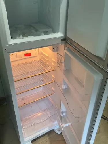 Geladeira Eletrolux 3meses de uso