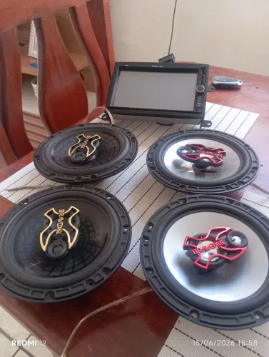 Vende-se 4 fones de porta Bravox com Multimídia 