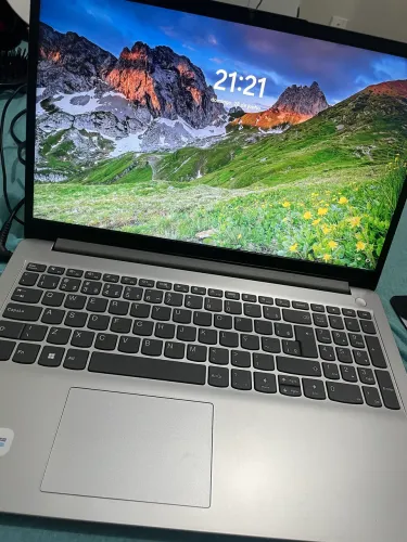 Notebook (4 meses de uso)