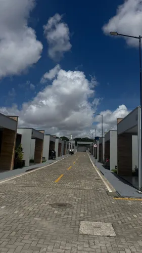 CASA EM CONDOMINIO NOVO , 2 QUARTOS, TURU, PROX A RUA COMERCIAL