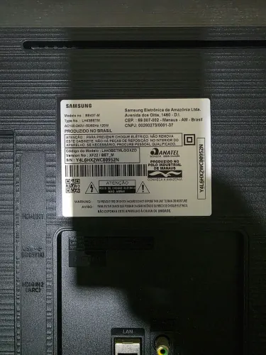 Tv samsung 43 com defeito