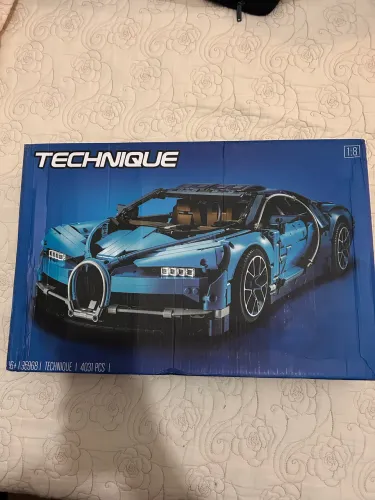 Pra levar- Brinquedo de construção Technique Bugatti Azul 4031 peças novo