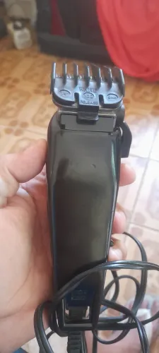 Máquina de cortar cabelo