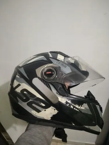 Capacete LS2