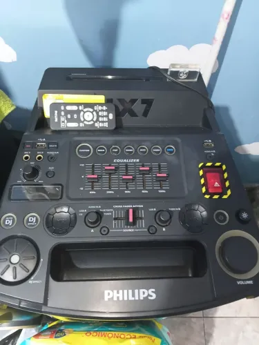 Som Philips 