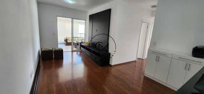 Apartamentos para alugar no Condomínio Quality House Lapa, com 3 quartos.
