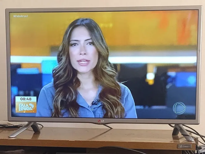 TV LG LED 32" Full HD 
