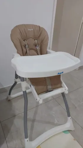 Cadeira de alimentação