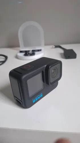 GoPro Hero 10 Black - adaptador e microfone