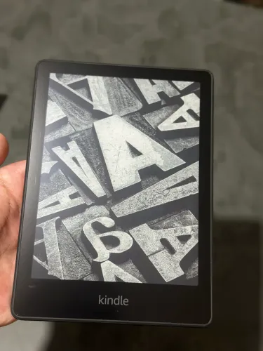 Kindle Paperwhite (11ª Geração)