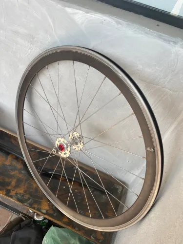 Roda 700 riva dianteira para bike fixa 