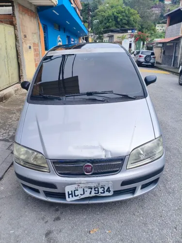 Fiat Idea HLX 1.8 MPI Flex 8V 5P 2006