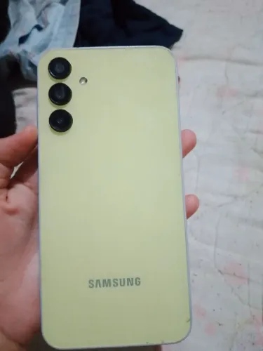 Samsung Galaxy A15 128GB funcionado perfeitamente.