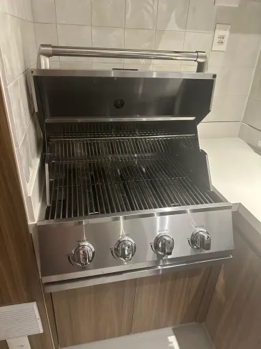 Churrasqueira a gas Bonezze Grill 4 acendedores 