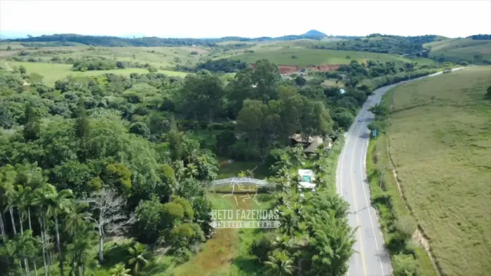 Imóvel para venda possui 30000 metros quadrados em Cabiúnas - Macaé - RJ