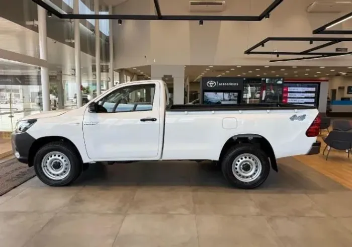 Toyota Hilux CS 4X4 2.8 TDI Diesel Aut. 2026