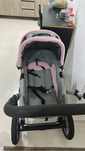 carrinho moisés mais bebê conforto