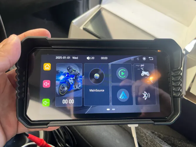 GPS / Multimidia para Moto