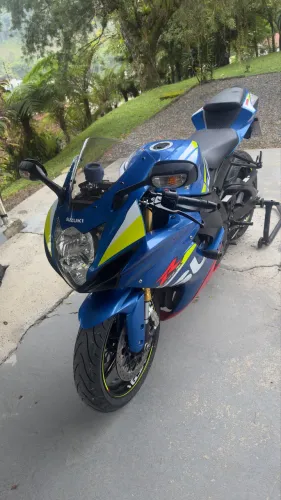 Srad 750 moto GP