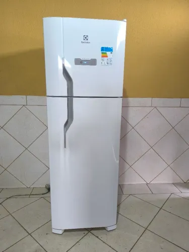 Geladeira Eletrolux