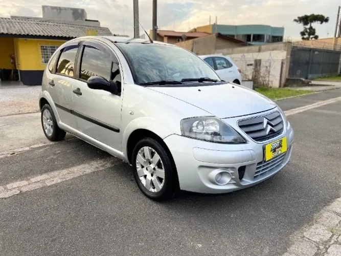 Citroen C3 GLX 1.4/ GLX Sonora 1.4 Flex 8V 5P 2012