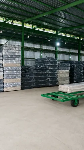 COLCHÃO DE SOLTEIRO DIRETO DA FÁBRICA 