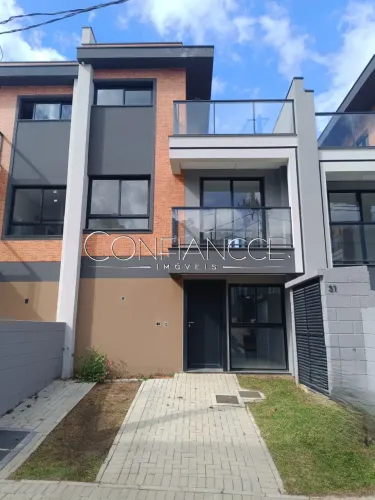 Casa em condominio com 3 quartos a venda no Santa Cândida, Curitiba - PR | Confiancce Imóv