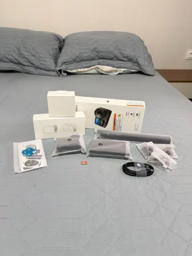 Câmera DJI Osmo Action 6 Adventure Combo - Completa - Valor a negociar