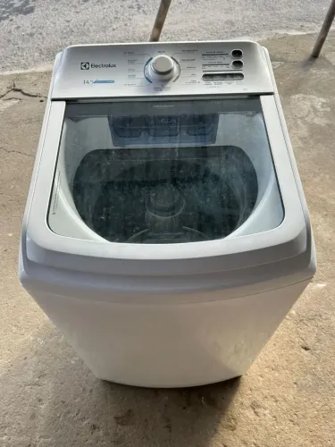 Máquina de lavar Eletrolux 14 kilos !