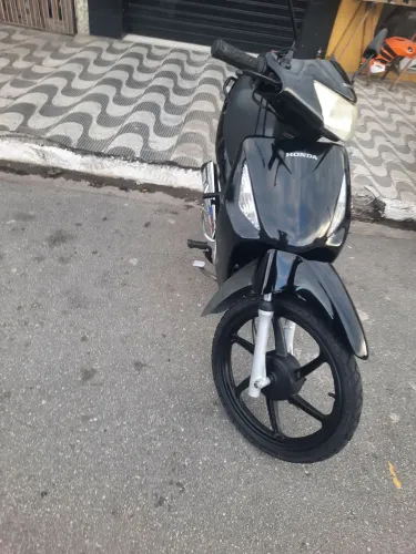 HONDA BIZ 125 LINDA.