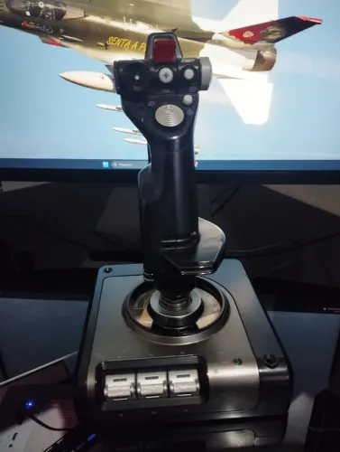 HOTAS Logitech X52 Pro - Joystick e Throttle - Funcionando Perfeitamente