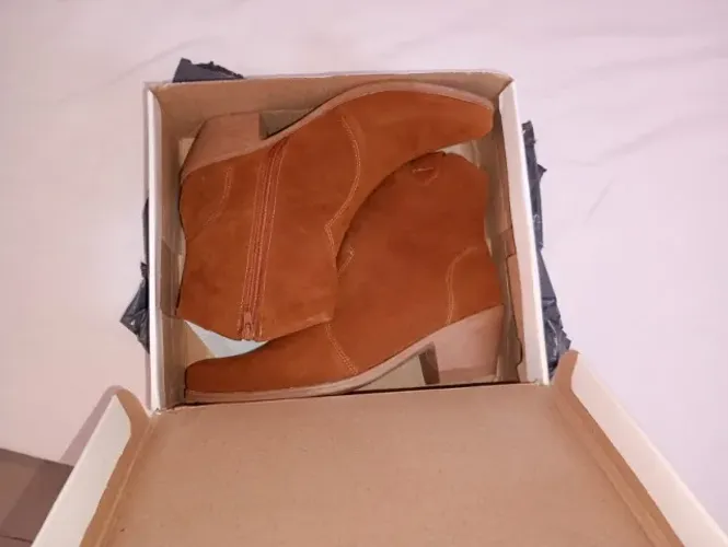 Bota  Texana CANO BAIXO CARAMELO - feminina