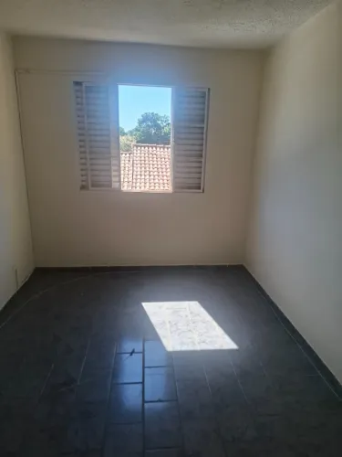 Apartamento - 1 Quarto (Próximo ao Comper da Brilhante)