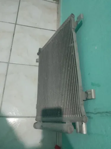 Compressor e condensadora para carro modelo UP