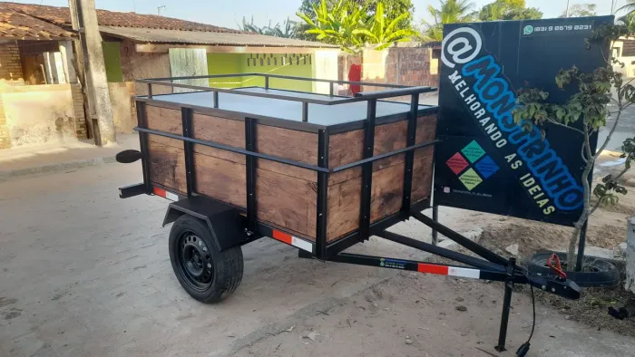 Reboque carretinha modelo fazendinha grade alta