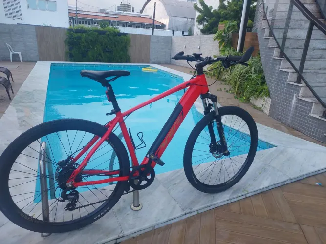 Bike OGGI 8.0 elétrica super nova assistida tem cópia chave manual e nota fiscal