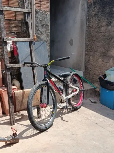 BIKE TUFF 44 ÚLTIMO LANÇAMENTO ?