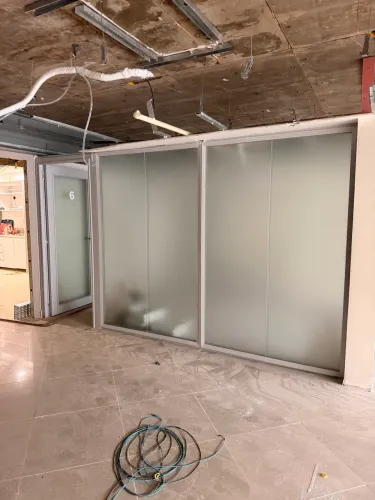 Esquadria alumínio + Vidros (Dá pra tirar o jateado)