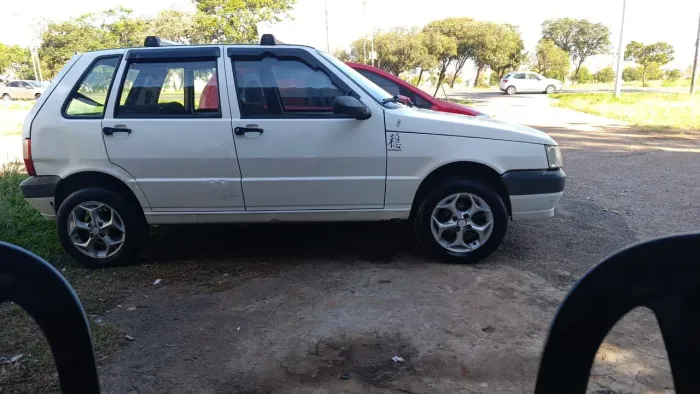 Fiat Uno Mille 1.0 Fire/ F.flex/ Economy 4P 2009