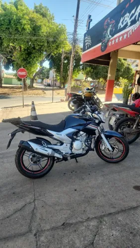 Fazer 250 FZ25