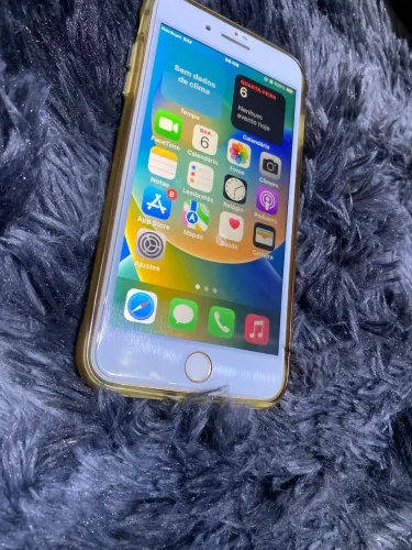 Iphone 8 plus muito novo