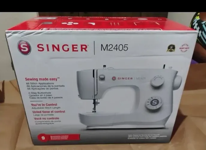 Máquina de costura Singer