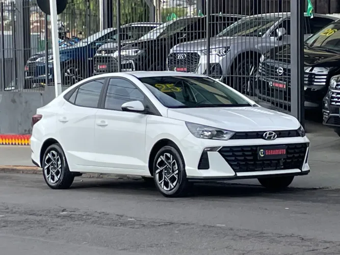 Hyundai HB20S Comfort Plus 1.0 Flex 12V Mec. 2025
