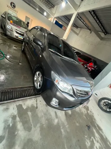 Toyota Corolla GLI 1.8 Flex 16V Aut. 2012