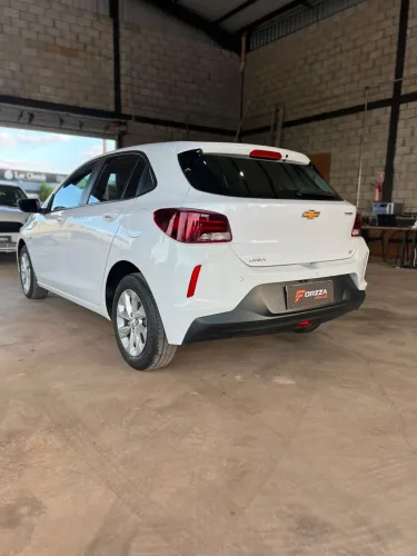 Chevrolet Onix Hatch LT 1.0 12V TB Flex Mec. 4P 2020
